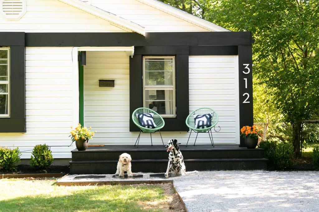 The Willa On 7Th, Located In Downtown Bentonville! Exterior foto