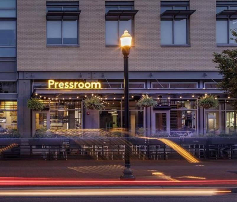 The Willa On 7Th, Located In Downtown Bentonville! Exterior foto